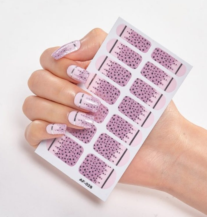 Adhesive Nail Polish Wraps with Glue