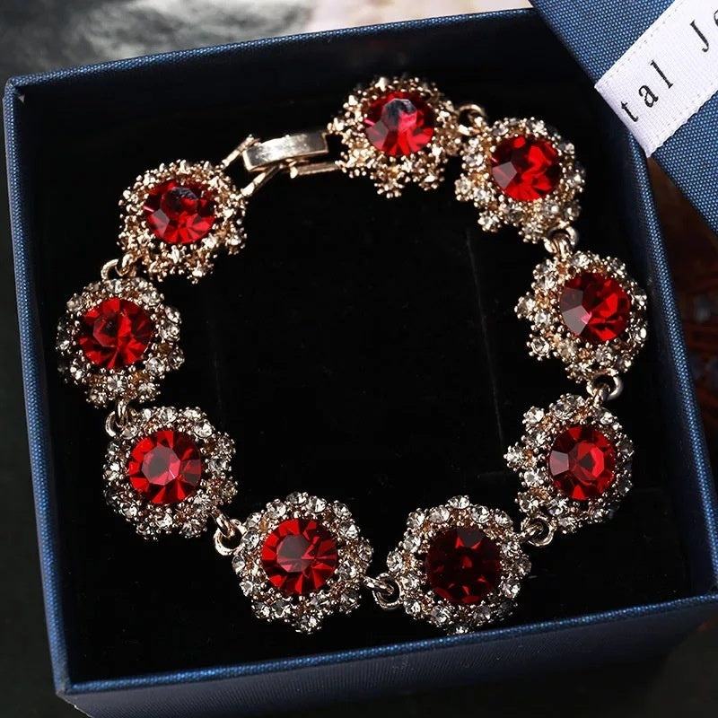 Women's Sparkling Vintage Style Korean Rhinestone Bracelet