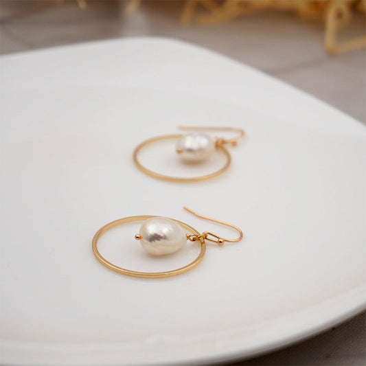 Baroque Pearl Statement Hoop Earrings
