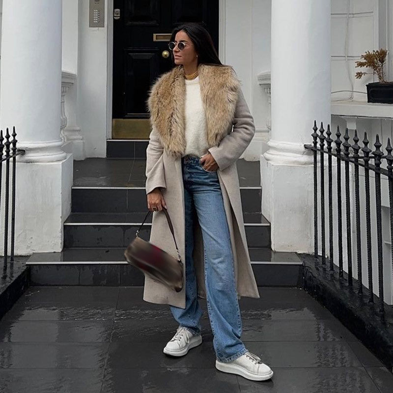 Elegant Women's Fur Collar Wool Coat