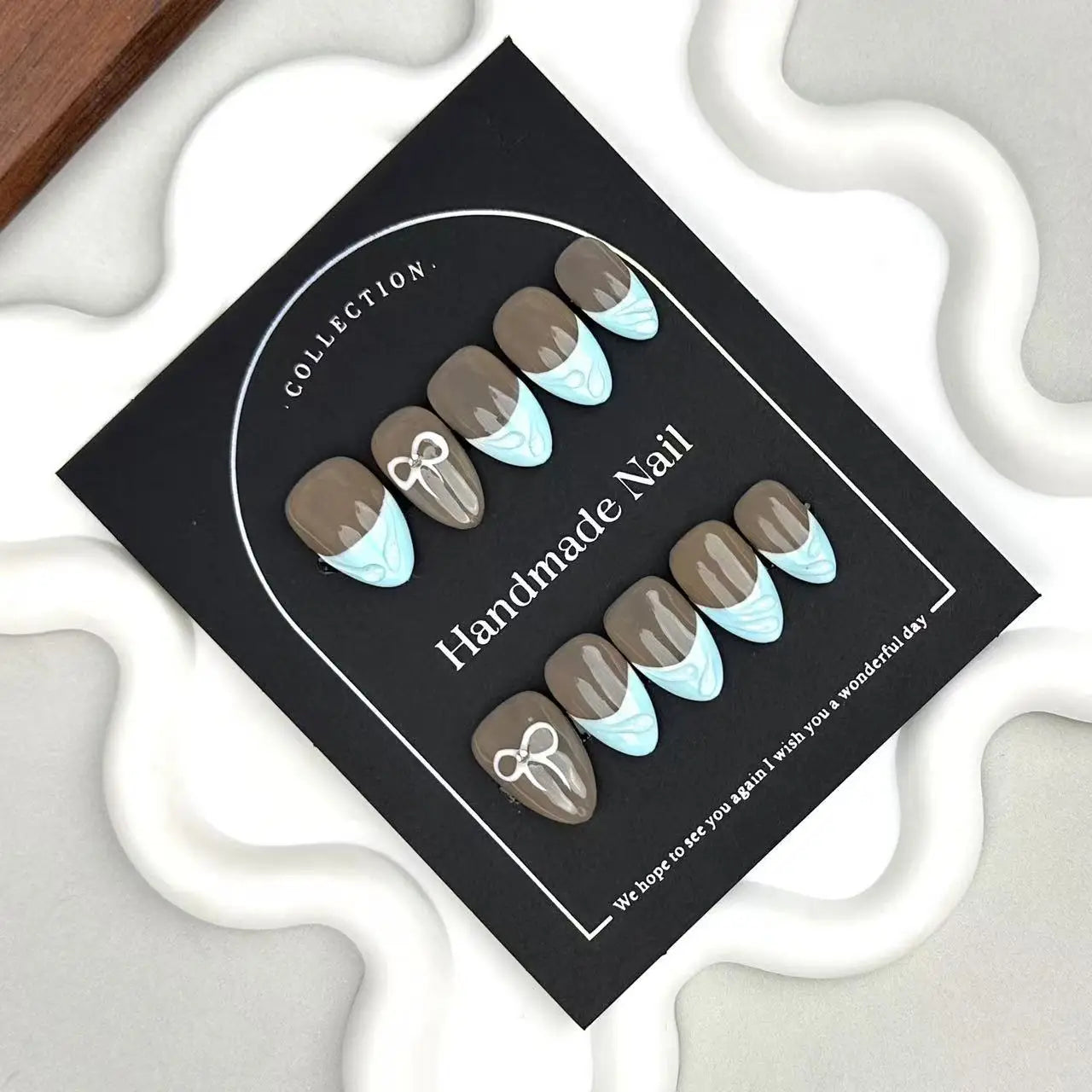 Handmade Press on Nails Hand Carved Petals Design White French False Nails Full Cover Wearable Ins Short Almond Fake Nail Tips