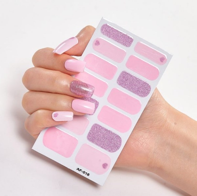 Adhesive Nail Polish Wraps with Glue