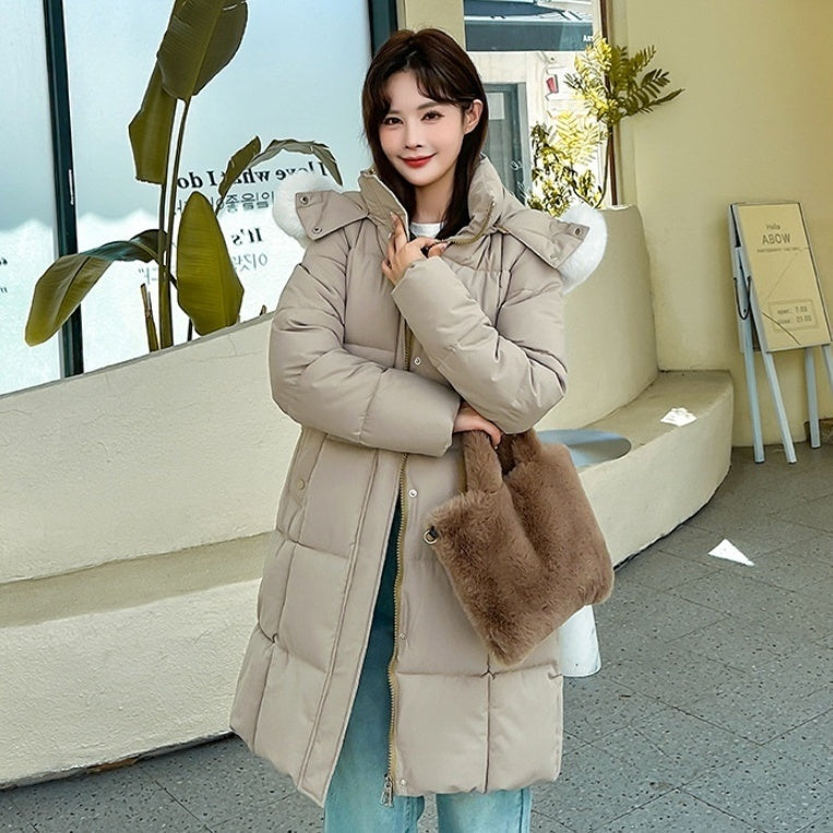 Korean Style Loose Down Jacket with Big Fur Trim