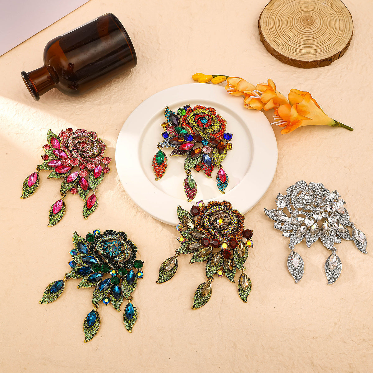 High-End Luxury Retro Exaggerated Rose Brooch